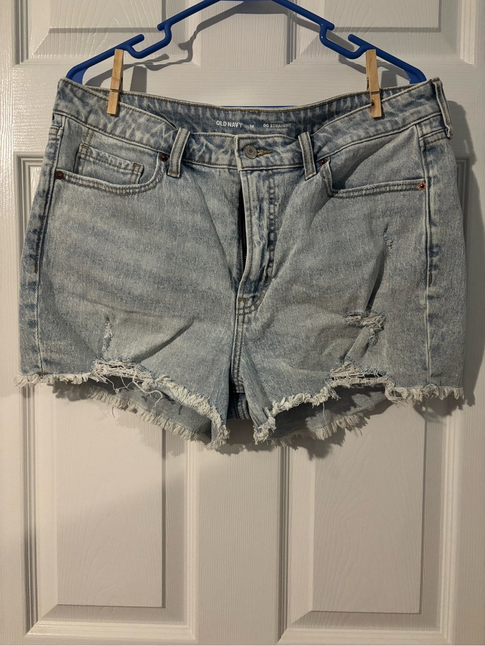 Old Navy Light Wash Distressed Denim Shorts